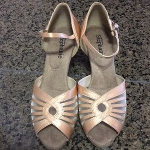 Dance shoes